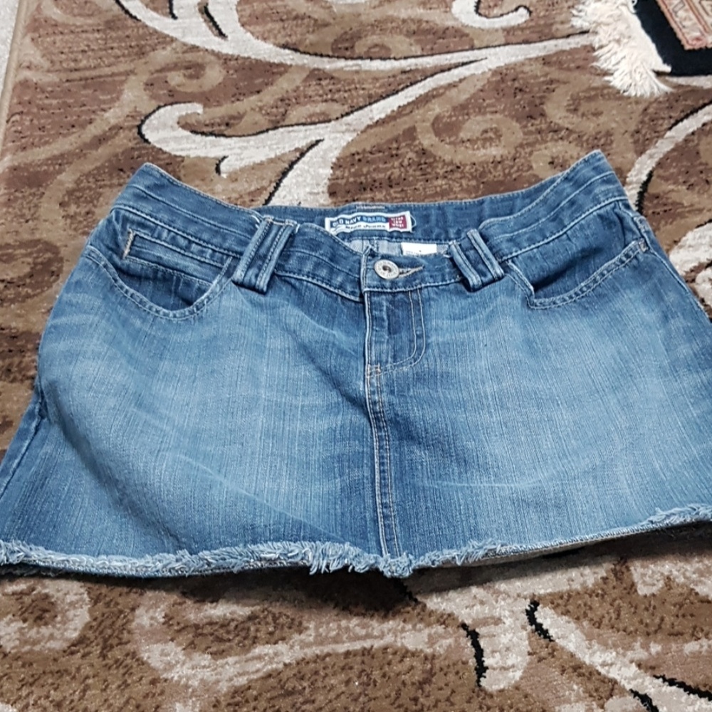 Old Navy mini jeans skirt size 4